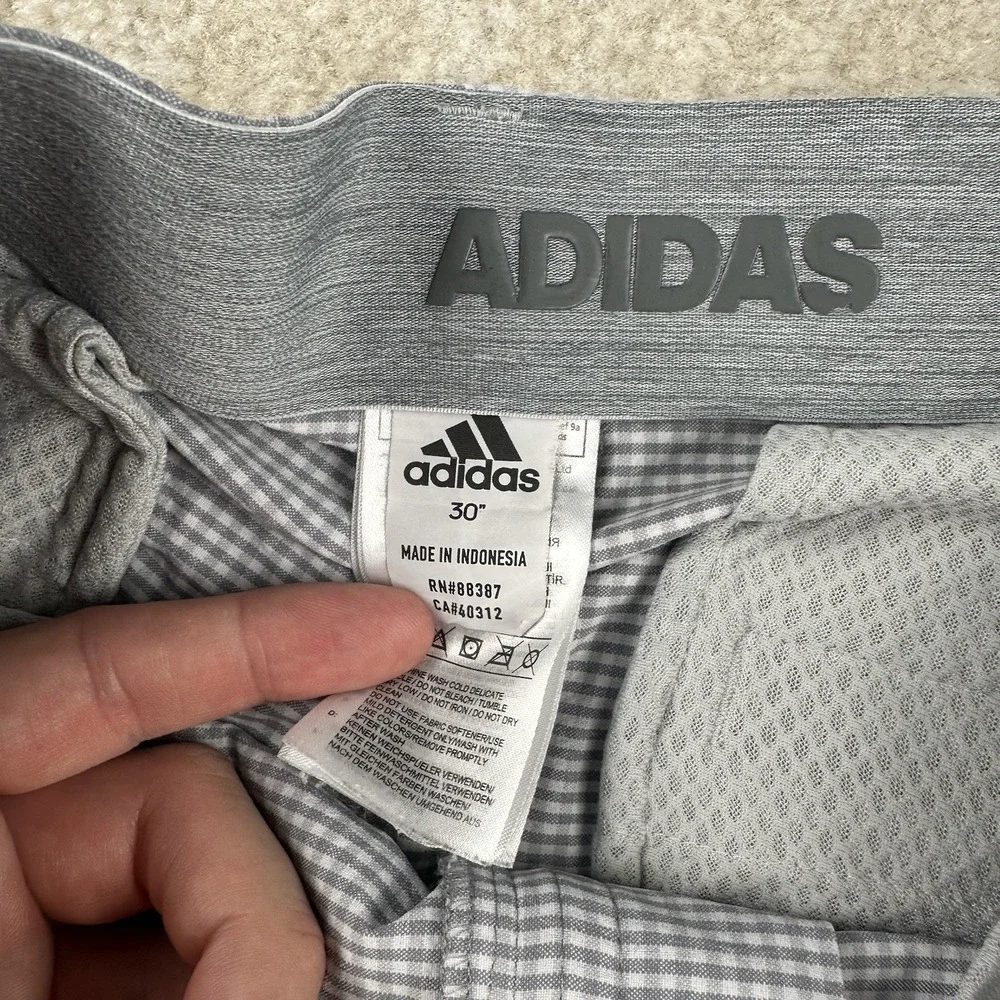 Adidas Mens Ultimate 365 Golf Short‎ Mens 30 Gray Plaid 4 Pocket Classic Style